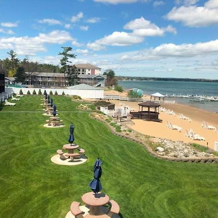 The Beach Haus - Traverse City Luaran gambar